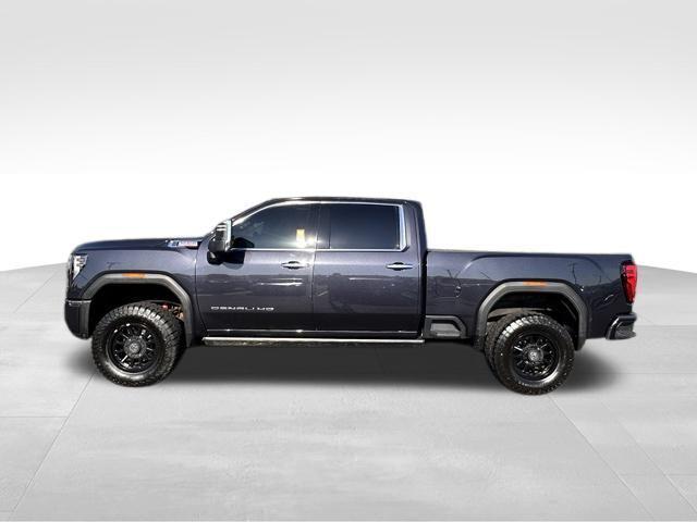 2024 GMC Sierra 2500HD 4WD Crew Cab Standard Bed Denali