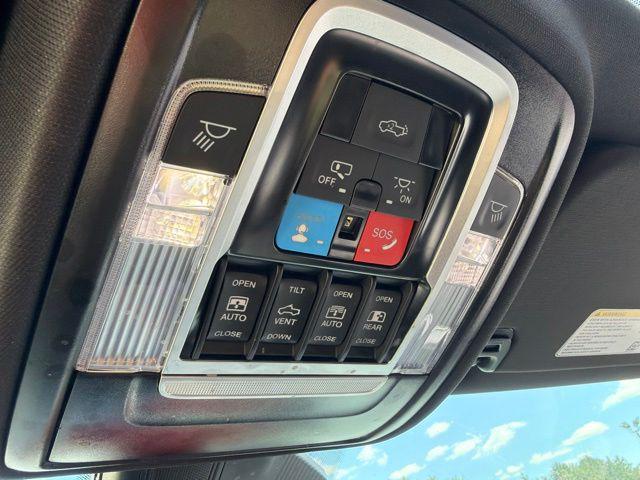 2025 Ram 1500 Laramie Crew Cab 4x4 6'4" Box