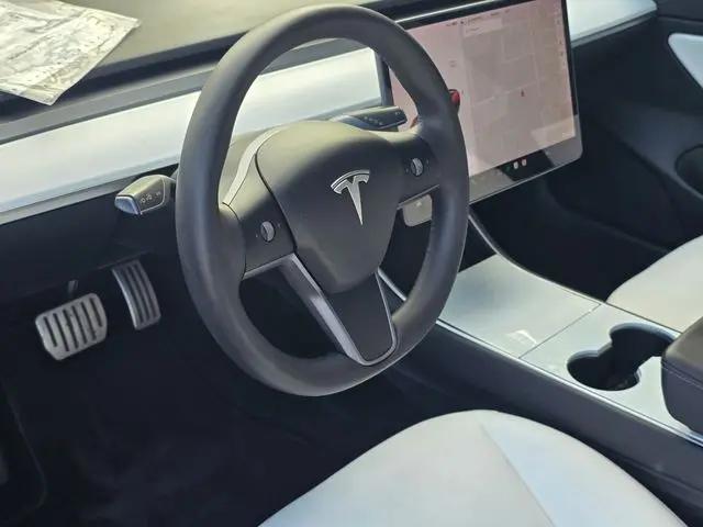 2019 Tesla Model 3 Standard Range