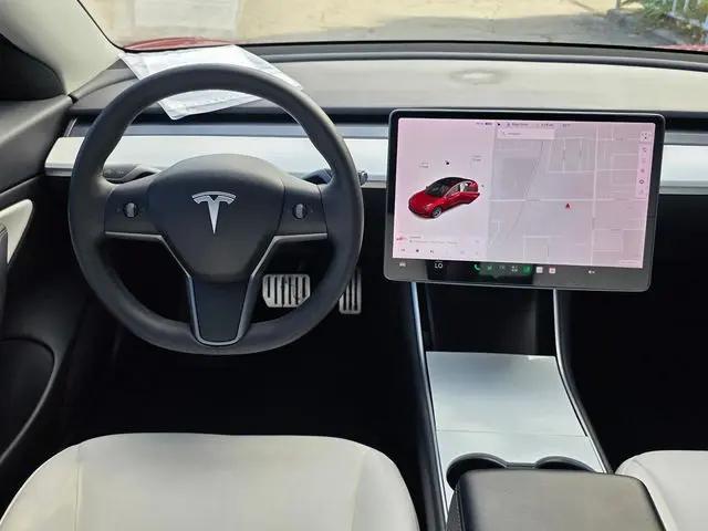 2019 Tesla Model 3 Standard Range