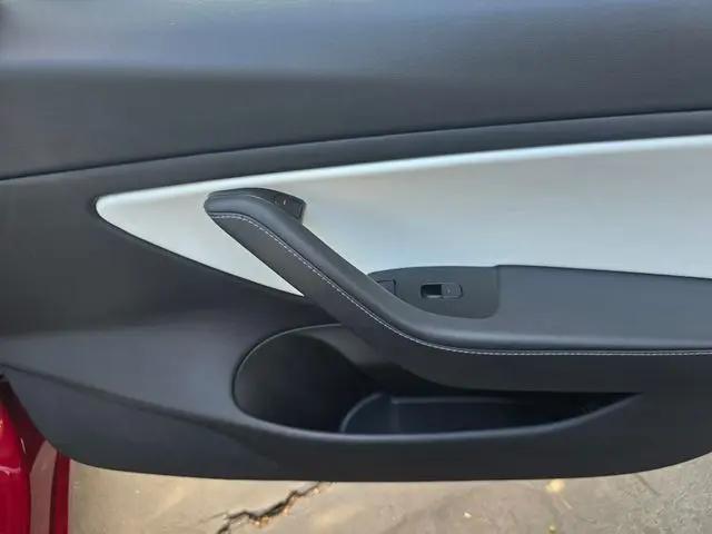 2019 Tesla Model 3 Standard Range
