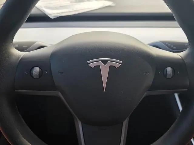 2019 Tesla Model 3 Standard Range