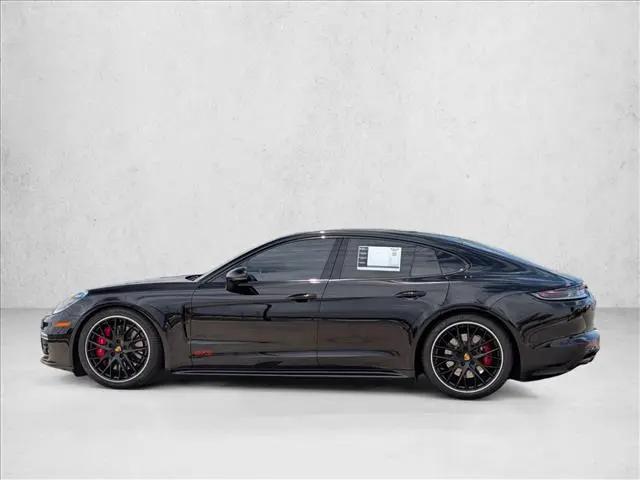 2021 Porsche Panamera GTS