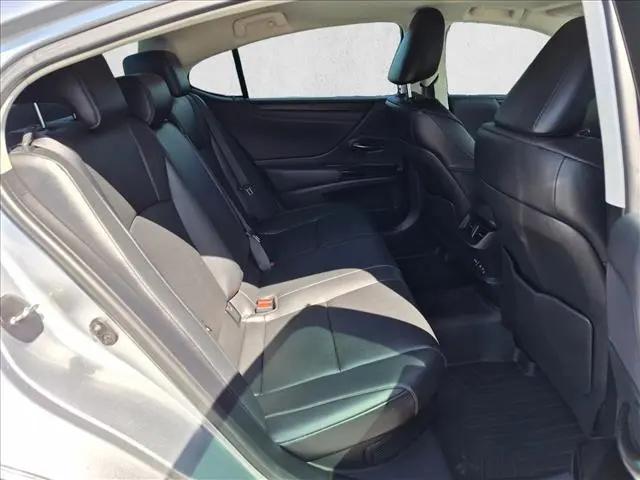 2024 Lexus ES 300h ES 300h
