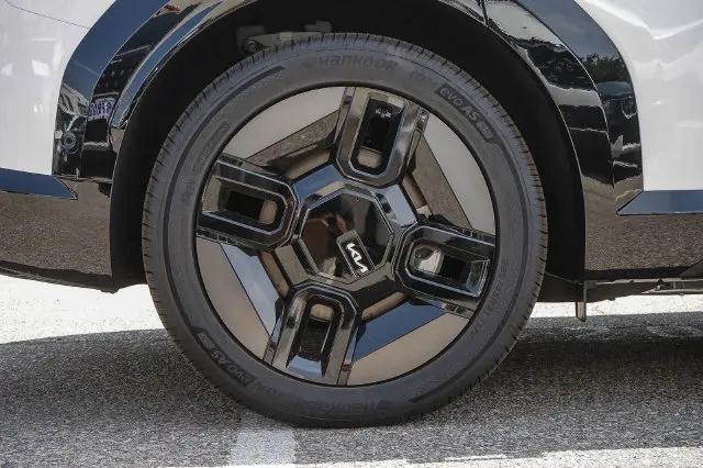 2026 Kia EV9 GT-Line