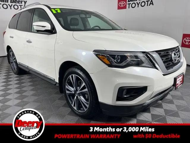 2017 Nissan Pathfinder Platinum for sale in Cedar Falls, IA