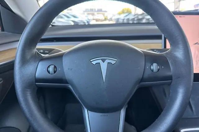 2022 Tesla Model 3 Performance Dual Motor All-Wheel Drive