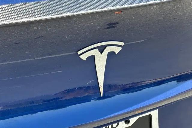 2022 Tesla Model 3 Performance Dual Motor All-Wheel Drive