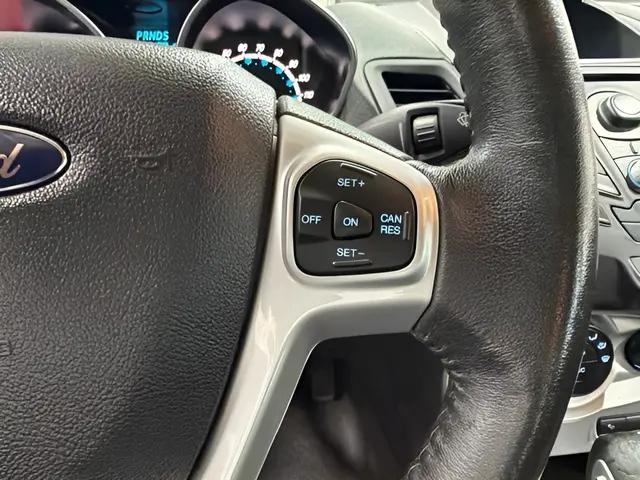 2015 Ford Fiesta SE