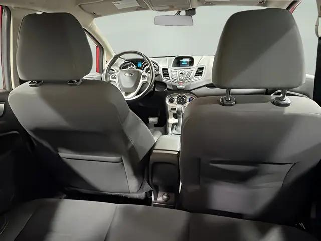 2015 Ford Fiesta SE