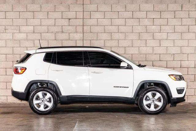 2018 Jeep Compass Latitude FWD