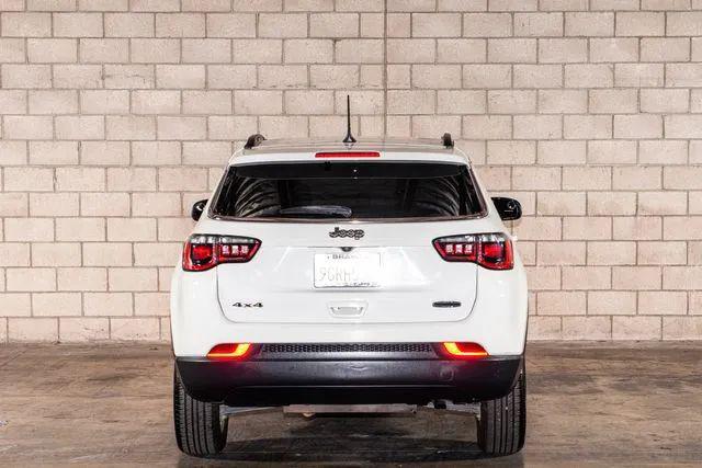 2018 Jeep Compass Latitude FWD