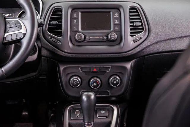 2018 Jeep Compass Latitude FWD