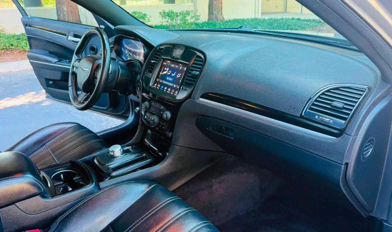 2018 Chrysler 300 300S