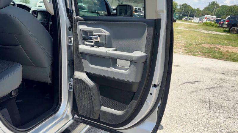 2017 Ram 1500 Big Horn Quad Cab 4x4 64 Box