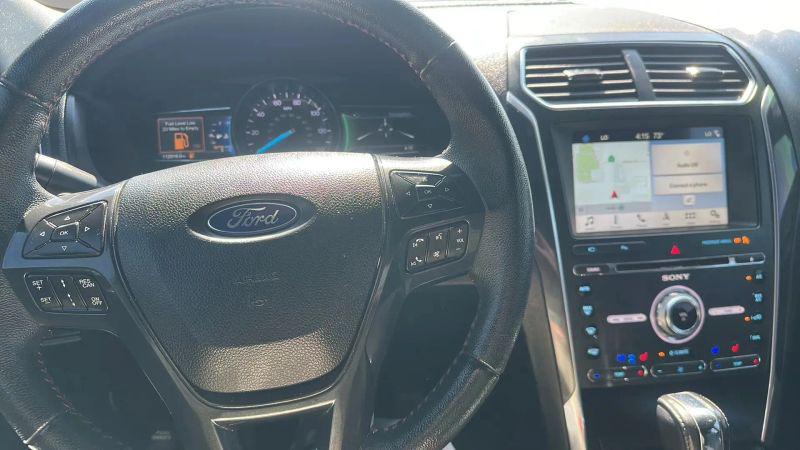 2018 Ford Explorer Sport