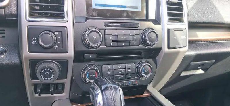 2017 Ford F-150 LARIAT