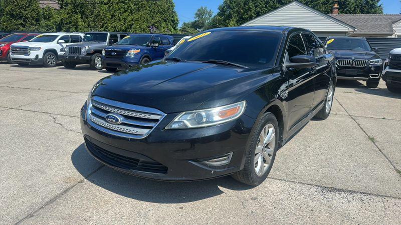 2011 Ford Taurus SEL for sale in Taylor, MI