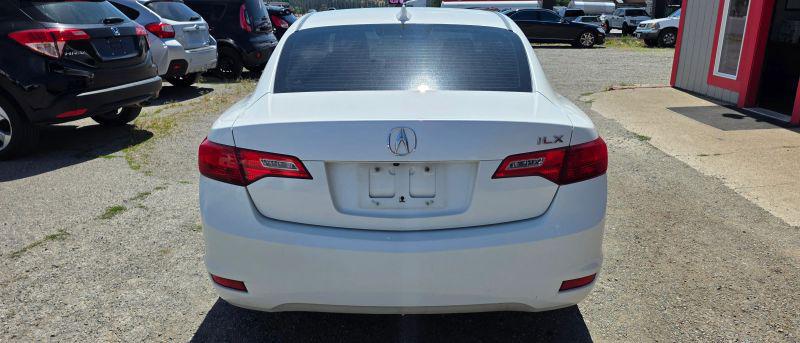 2013 Acura ILX 2.4L