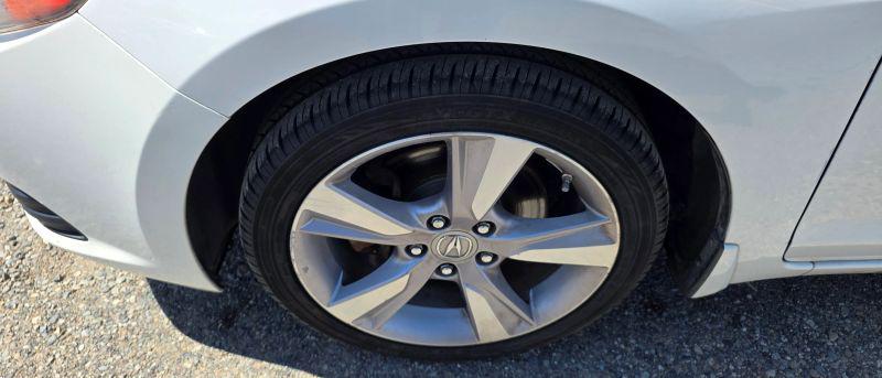 2013 Acura ILX 2.4L