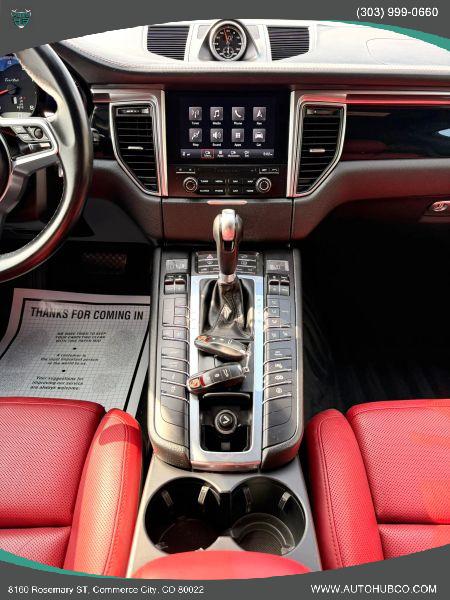 2018 Porsche Macan Turbo