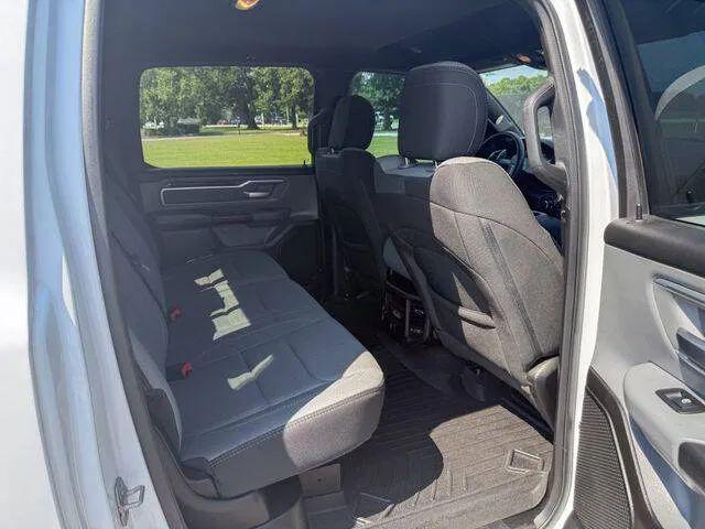 2022 Ram 1500 Big Horn Crew Cab 4x4 57 Box