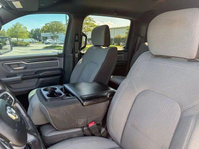 2022 Ram 1500 Big Horn Crew Cab 4x4 57 Box