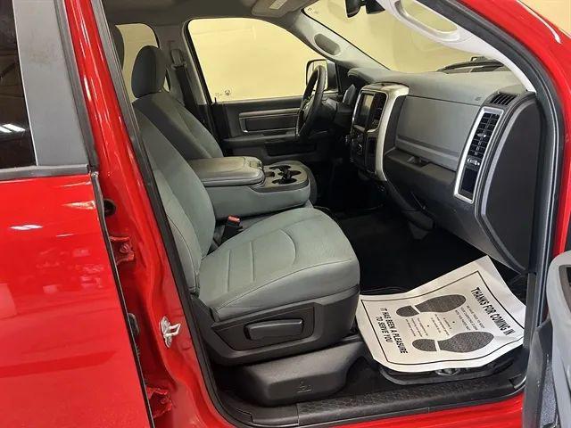 2017 Ram 1500 SLT