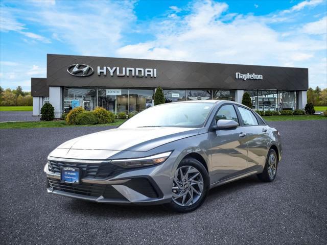 2024 Hyundai Elantra SEL for sale near GLENVIEW, IL