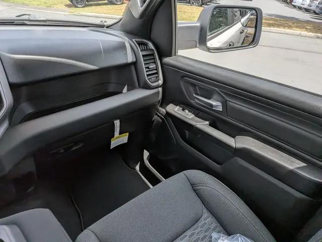 2026 Ram 1500 Express Quad Cab 4x2 64 Box