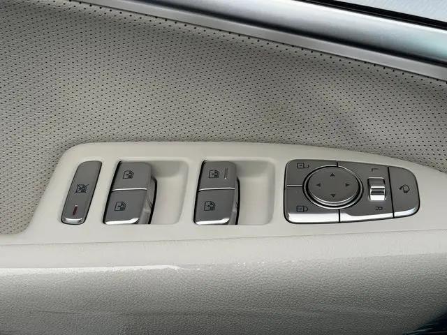 2026 Genesis G70 3.3T AWD Sport Prestige