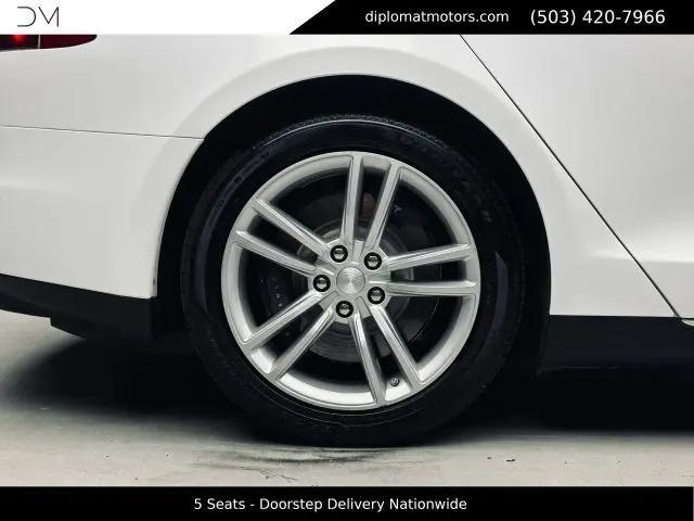 2013 Tesla Model S Standard