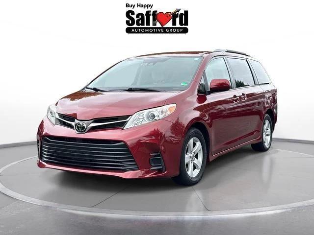 2020 Toyota Sienna LE 2020 Toyota Sienna LE
