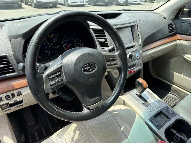 2013 Subaru Outback 2.5i Limited 2013 Subaru Outback 2.5i Limited