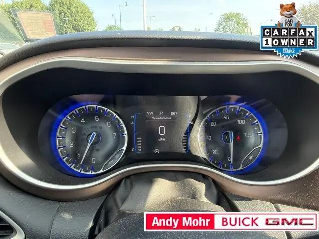 2017 Chrysler Pacifica Touring