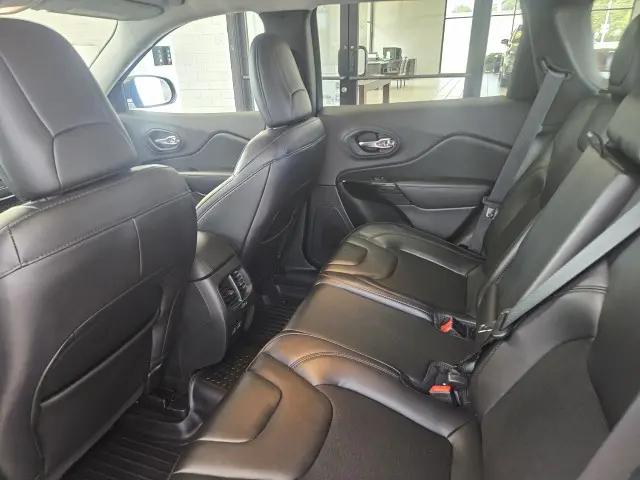 2021 Jeep Cherokee Altitude 4x4