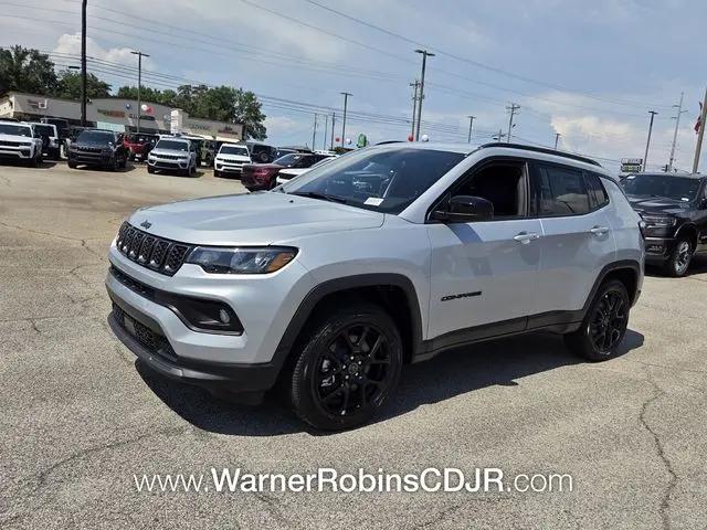 2026 Jeep Compass Latitude Altitude