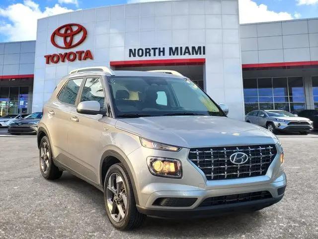 2024 Hyundai Venue SEL for sale in Miami, FL