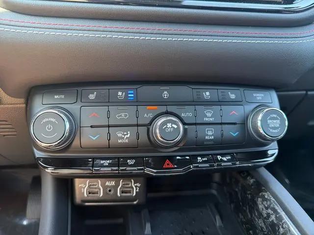 2026 Dodge Durango GT Plus AWD HEMI V8 America 250 Edition