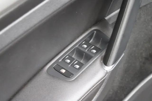 2017 Volkswagen Golf TSI Wolfsburg Edition 4-Door