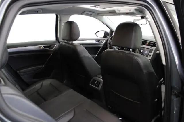 2017 Volkswagen Golf TSI Wolfsburg Edition 4-Door