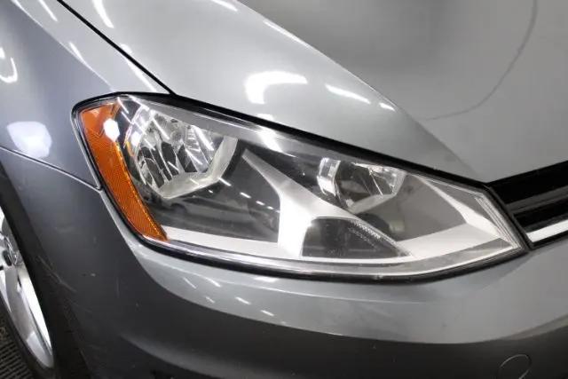 2017 Volkswagen Golf TSI Wolfsburg Edition 4-Door