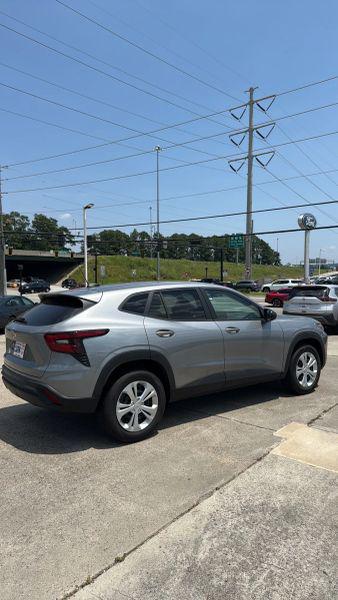2026 Chevrolet Trax FWD LS