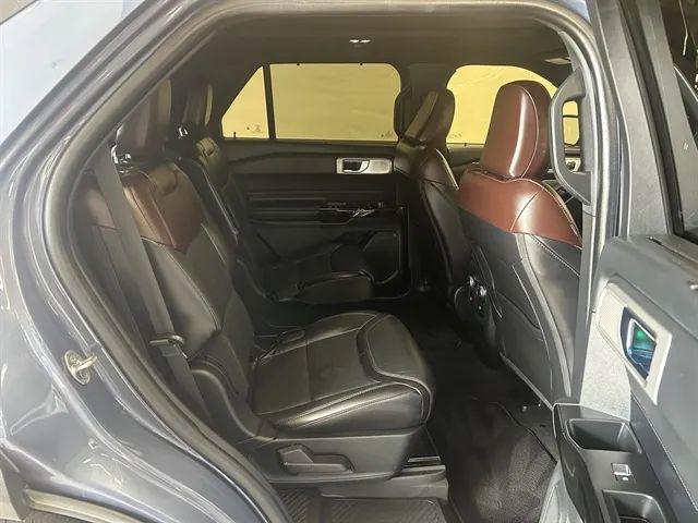 2021 Ford Explorer Platinum