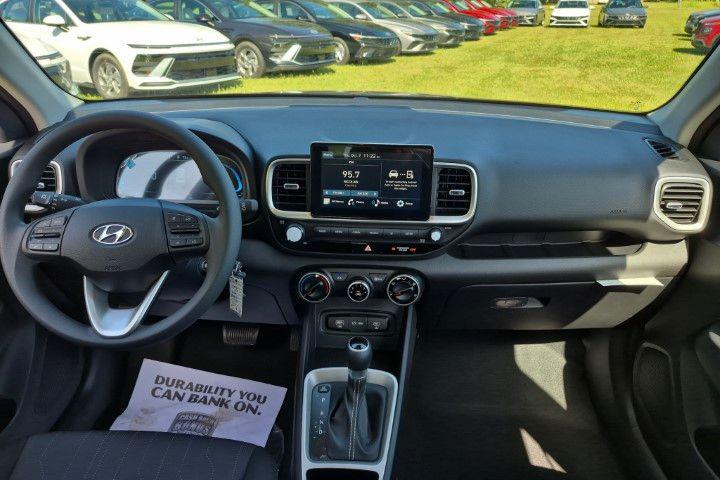New 2026 Black Hyundai SE image 20
