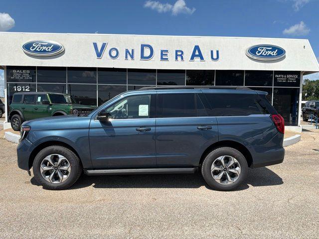 2027 Ford Expedition Active for sale in El Campo, TX