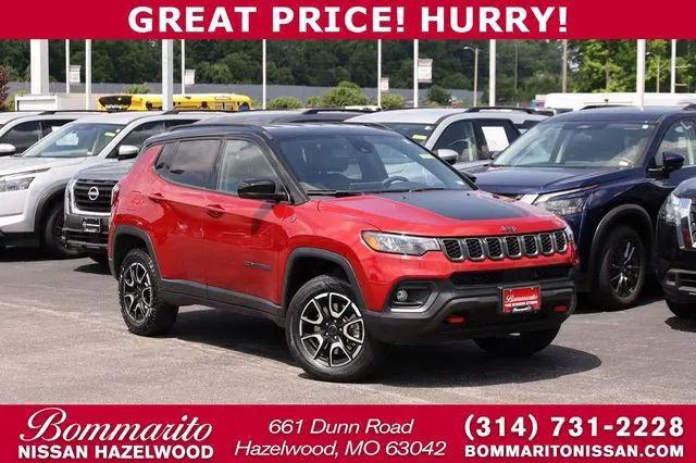 2025 Jeep Compass Trailhawk 4x4 for sale in Hazelwood, MO