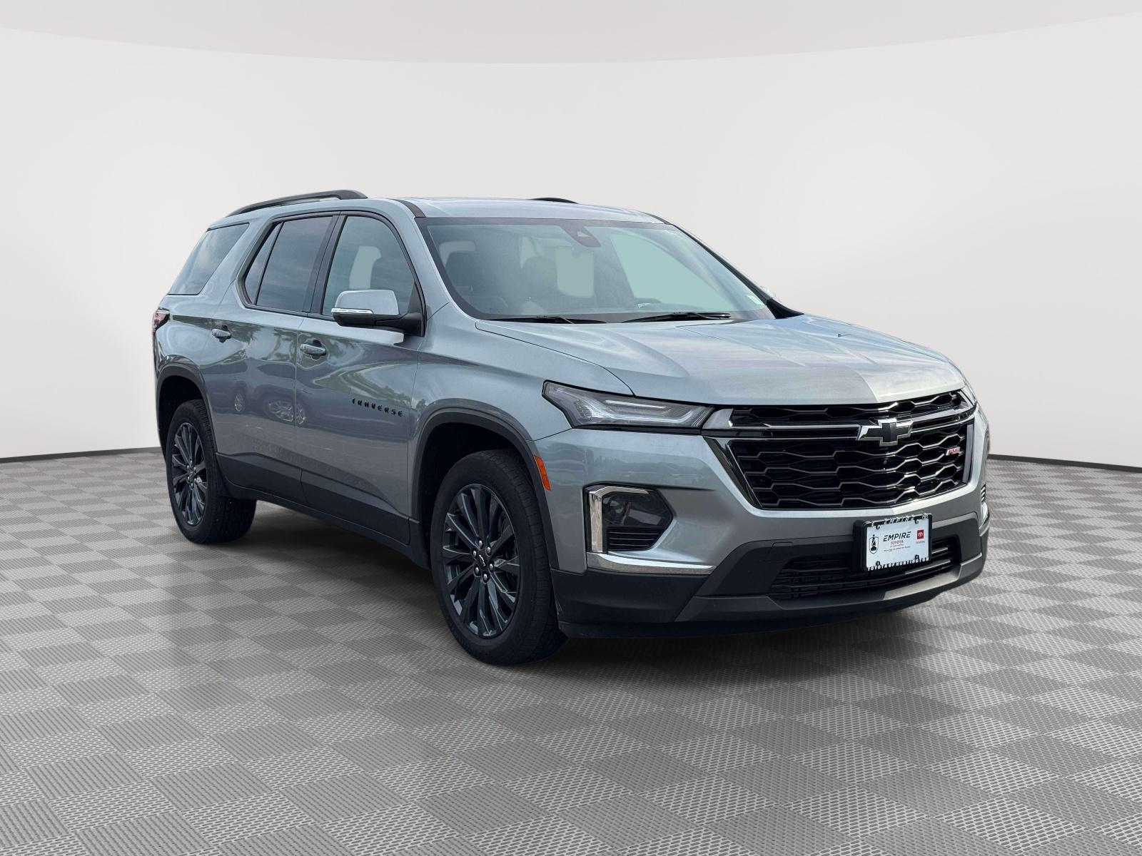 Sterling Gray Metallic 2023 Chevrolet Traverse SUV / Crossover Four-Wheel Drive 9-Speed Automatic