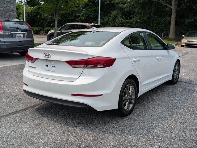 2017 Hyundai Elantra SE 2017 Hyundai Elantra SE