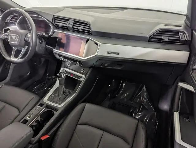 2021 Audi Q3 Premium 45 TFSI S line quattro Tiptronic